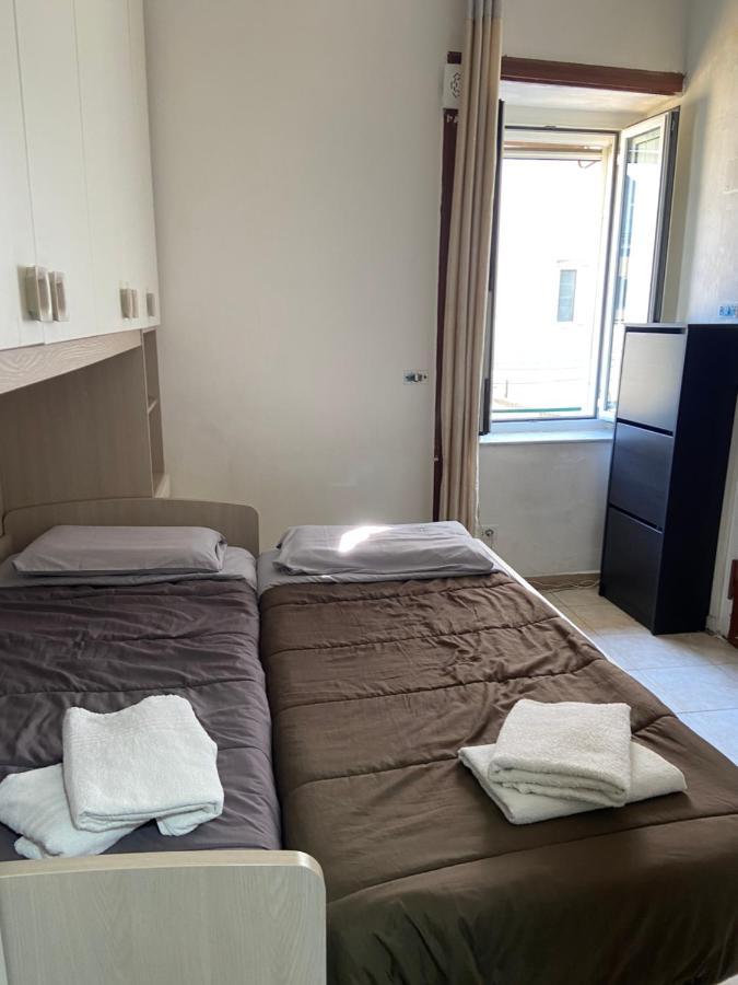 Апартаменты La Casina Di Gio In The City Center Wi-Fi,Panorama Неаполь Экстерьер фото