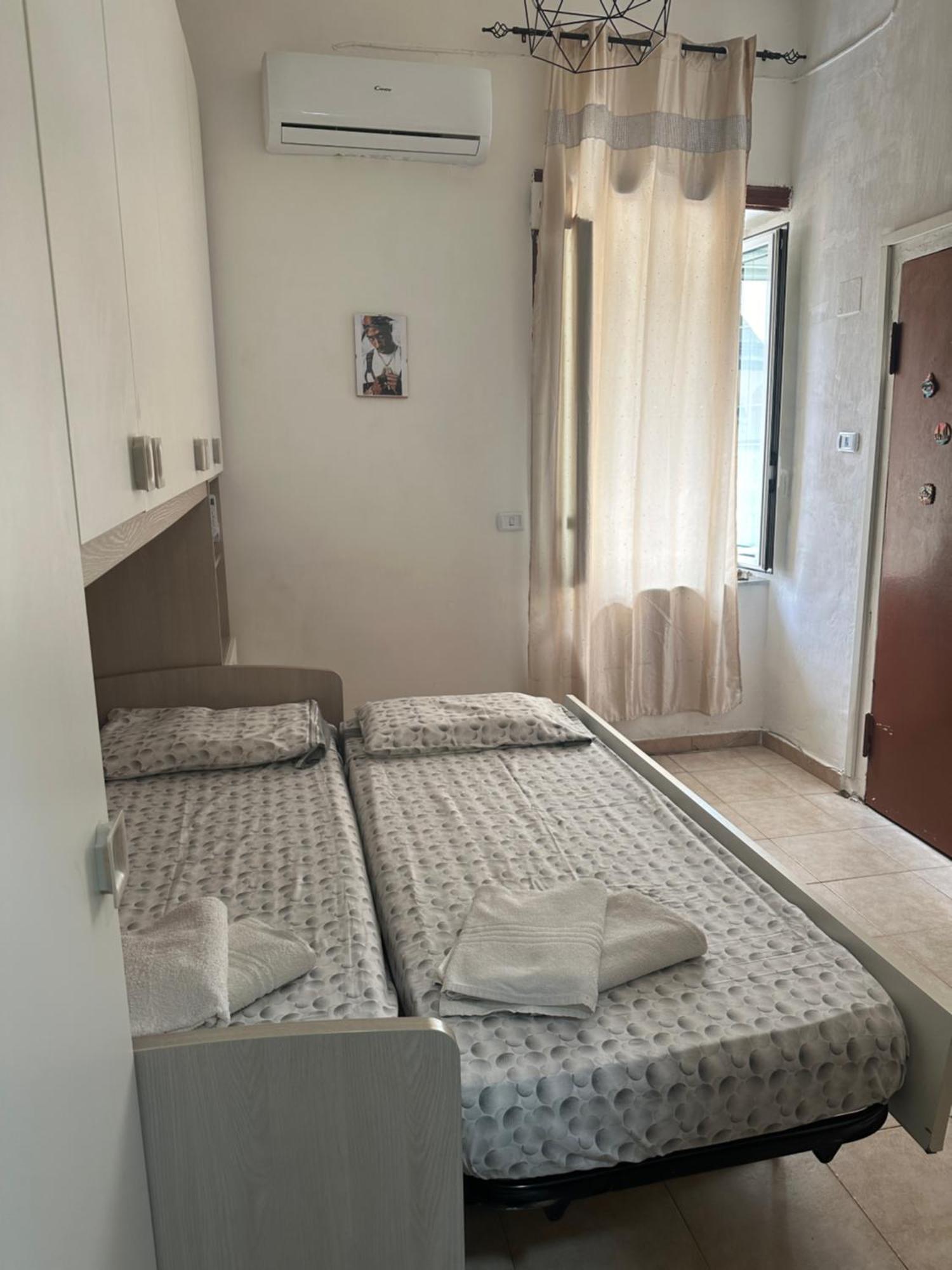 Апартаменты La Casina Di Gio In The City Center Wi-Fi,Panorama Неаполь Экстерьер фото